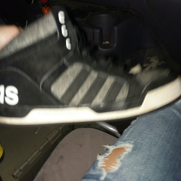 Shoes - Picture 2 of 2